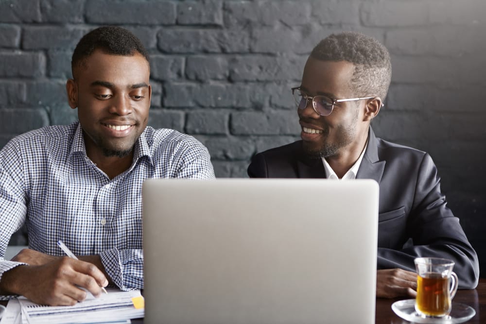 Can a Non-US Resident Act as Their Own LLC Registered Agent?