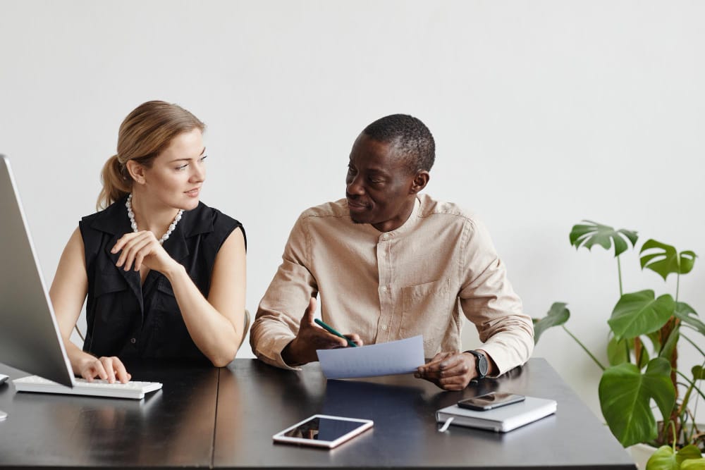 How Registered Agents Handle Lawsuits and Government Notices for LLCs