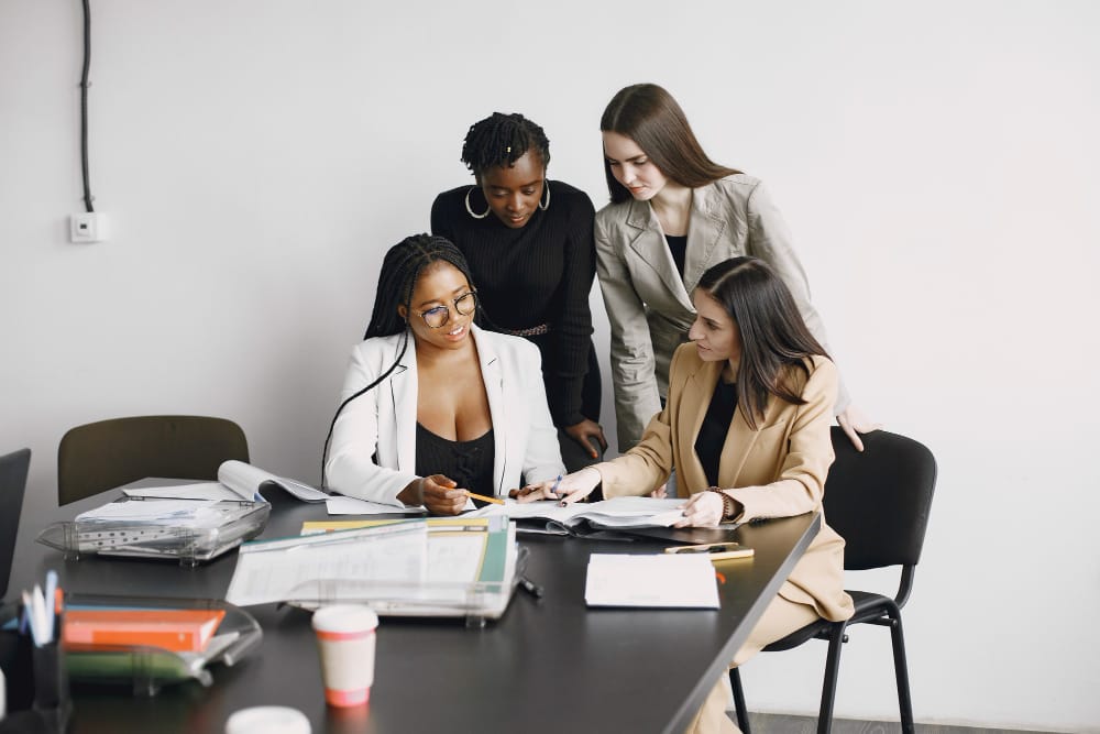 Best Net-30 Vendors That Report Business Payments in 2026
